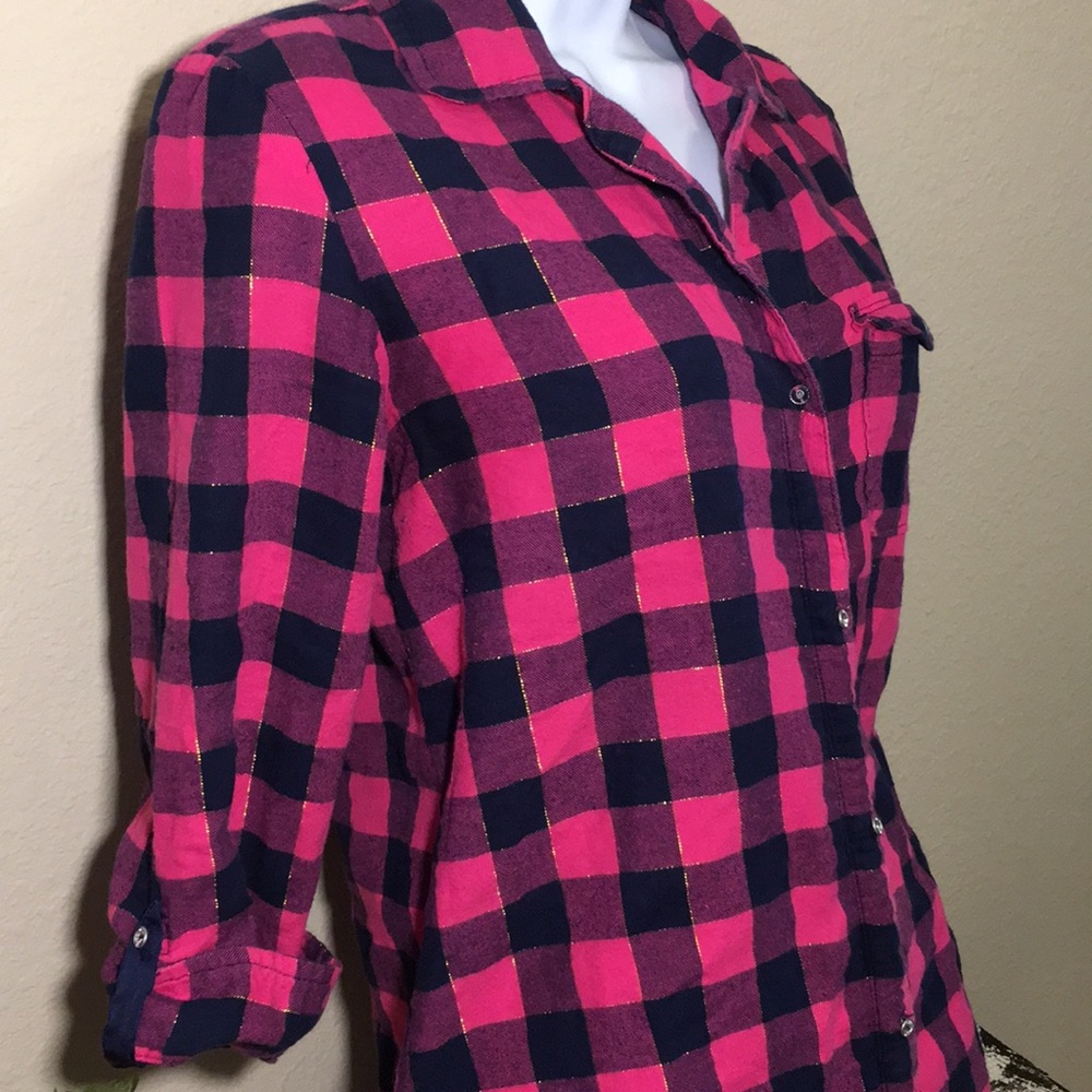 Aerie women’s pink and black button down shirt - Picture 4 of 7